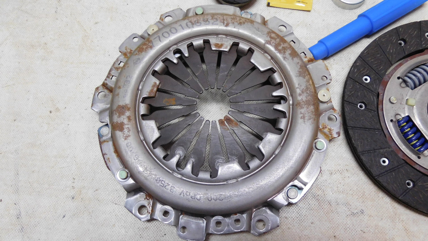 Kupplungssatz Kupplung Valeo 4403734 9111734 Opel Arena Renault Trafic Kangoo