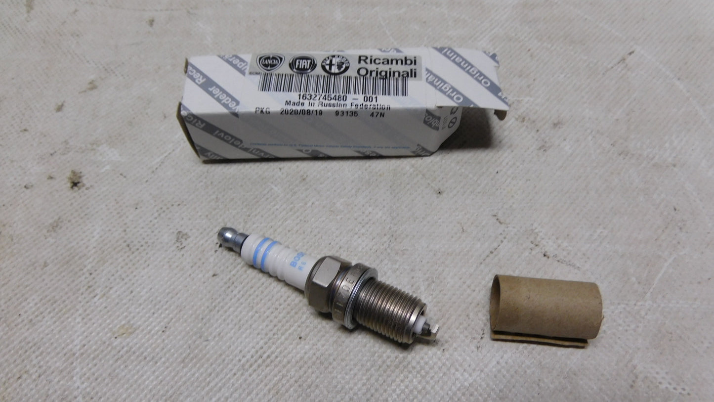 Zündkerze 1632745480 Fiat Qubo Fiorino Peugeot Boxer Partner 206 Citroen Berlingo Jumper C3 PSA