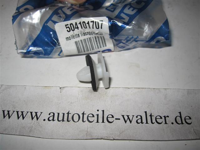 Klammer Federklammer Clip 504101707 IVECO Daily
