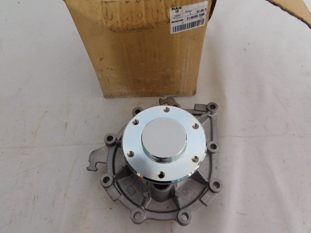 Kühlmittelpumpe Wasserpumpe 51065007049 MAN F E 2000 TGA TGX TGS