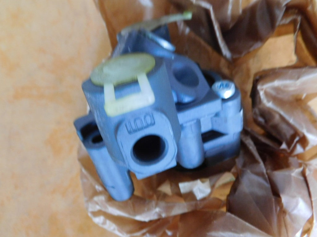 Pumpe Kraftstoffvorförderung Kraftstoffpumpe mechanisch Diesel 51121017132 MAN
