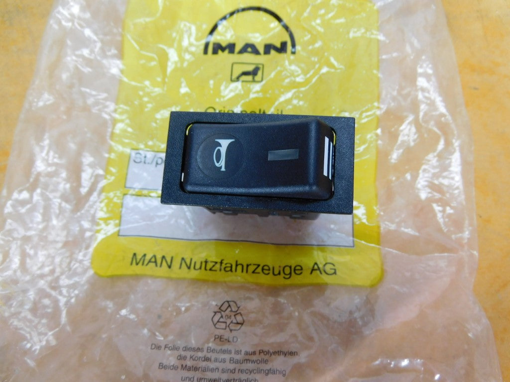 Wippenschalter Signalhorn 81255056265 MAN