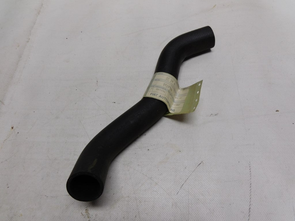 Kühlerschlauch unten Muffe 5938966 Fiat Uno Fiorino 146 Elba Lancia Delta