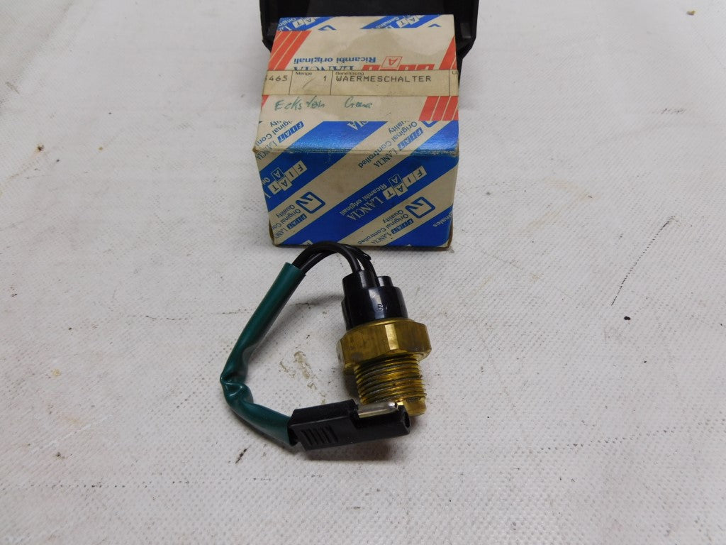 Wärmeschalter Temperaturschalter Kühlerlüfter 82435465 Fiat 131