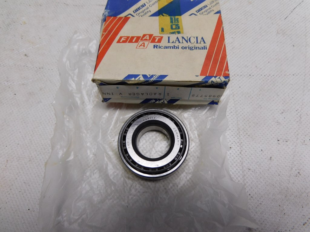 Radlager vorne Innen 985778 Fiat 126 500