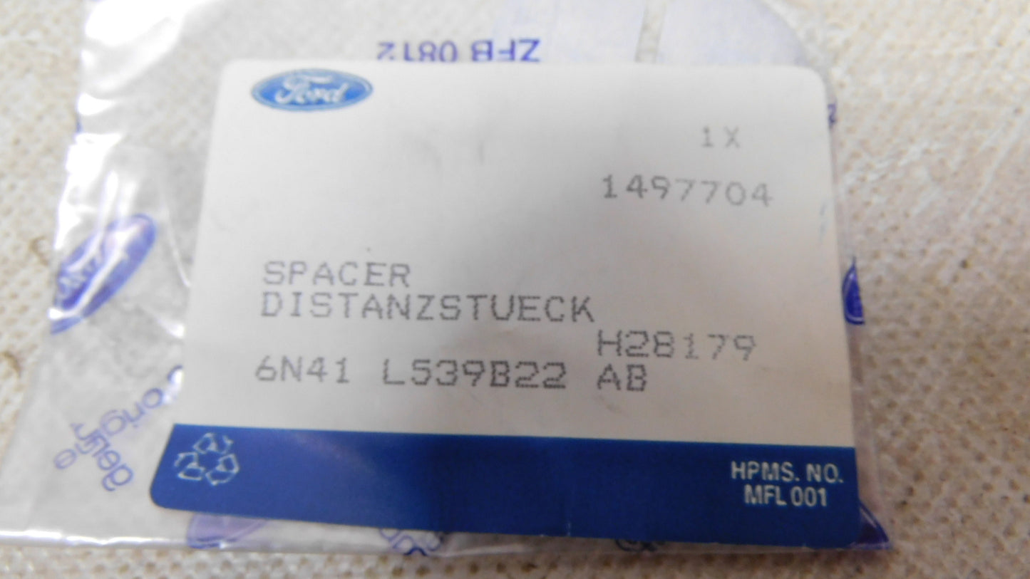 Distanzstück Spacer Hardtop Abstandselement 1543523 Ford Focus Cabrio