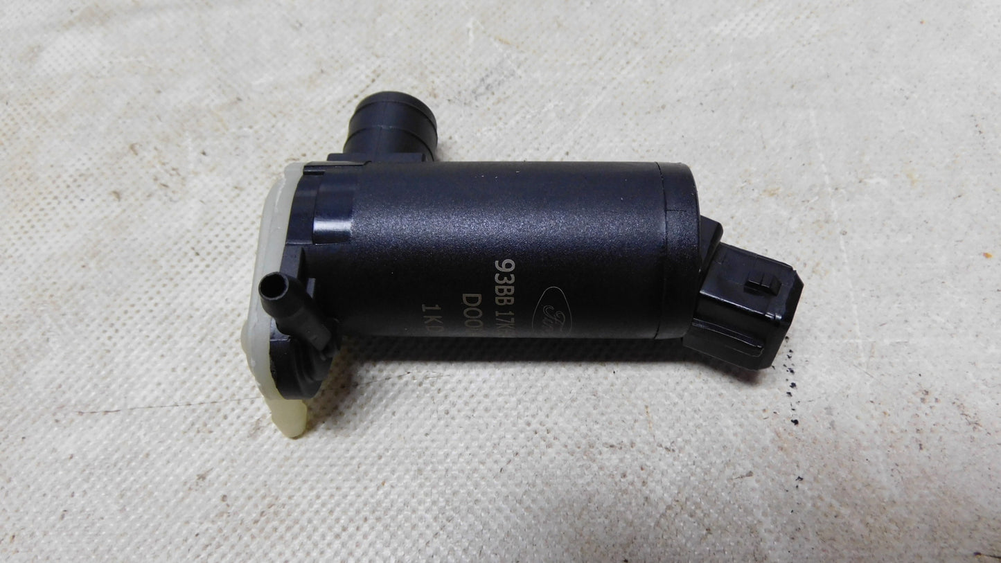 Waschwasserpumpe 7003178 Ford KA Mondeo Transit Escort Scorpio Orion Mazda 121