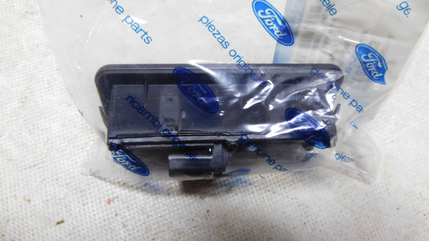 Schalter für Heckklappenentrieglung Griff 1857333 Ford C-Max Fiesta Mondeo