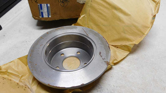 Bremsscheibe hinten 569207 90442651 Opel Calibra Vectra 4x4 Turbo V6 2.0 16V