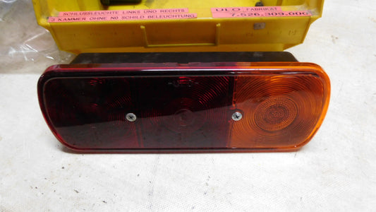 Schlusslicht 75263090000 / 3586515 / 43298R6 ULO Kässbohrer Mercedes Unimog