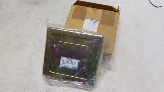 Steuergerät Automatikgetriebe Control Module Automatic Transaxle 9544035040 Hyundai Sonata 1988-1993