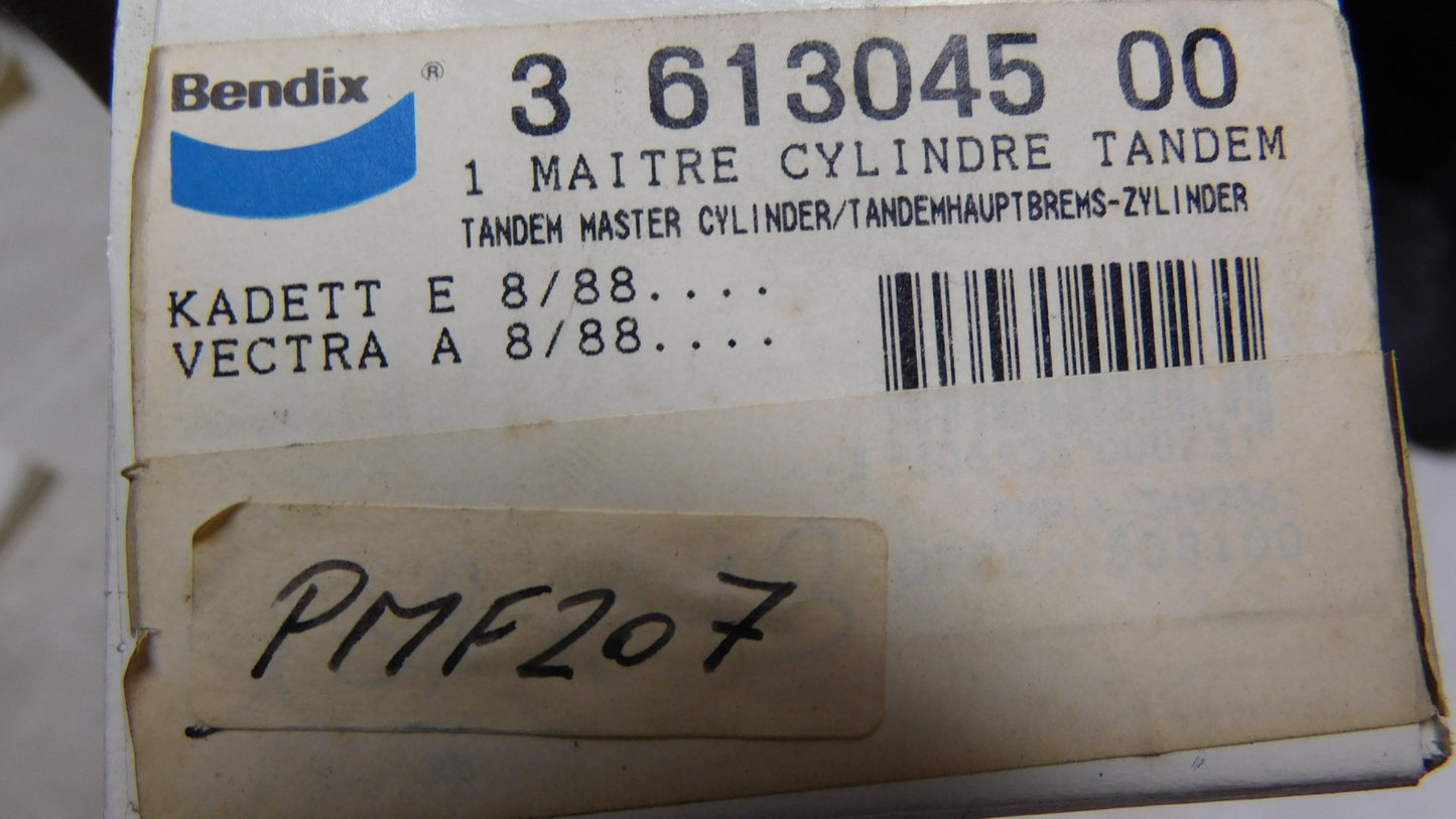 Hauptbremszylinder 3 613045 00 Bendix Opel Kadett E Vectra A Corsa A