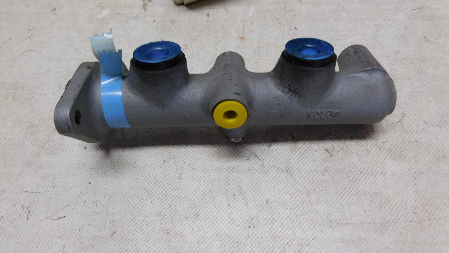 Hauptbremszylinder Master Zylinder L613497 Bendix Ford Escort Express