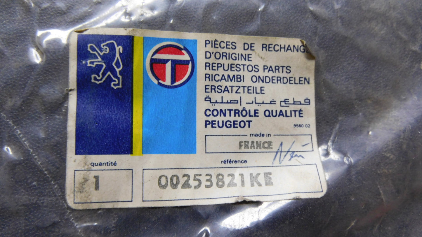 Ecke Stoßstange vorne links 00253821KE Simca 1510 LS Talbot Solara