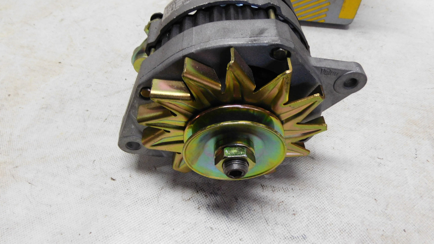 Lichtmaschine 7701499440 2541156 Valeo Renault 21 25 Espace