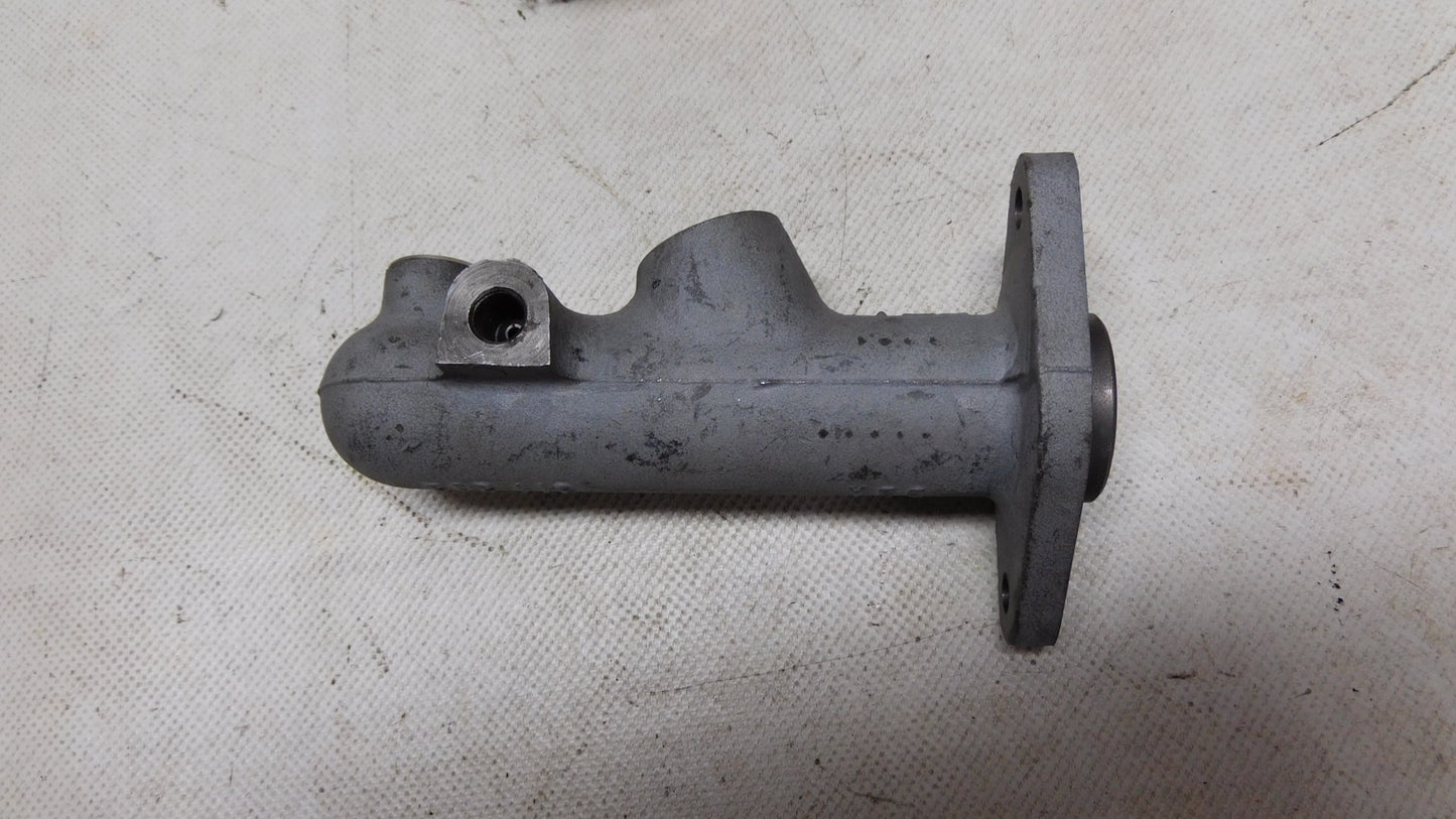 Hauptbremszylinder 8559654 Renault R5 R12TS Alpine 110