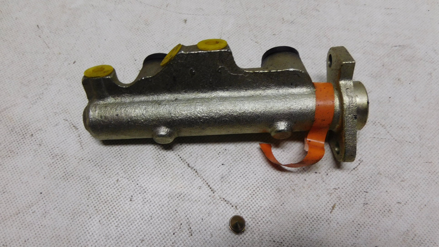 Hauptbremszylinder 7701348726 Renault 4 5 Kastenwagen Schrägheck