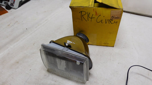 Hauptscheinwerfer Scheinwerfer rechts 7701024212 Renault R14 14