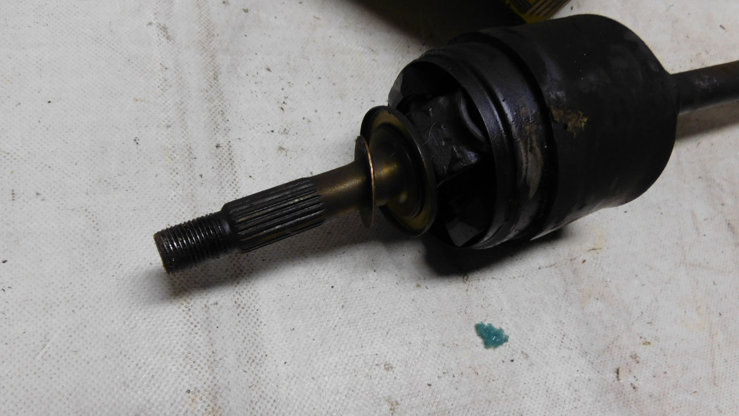 Antriebswelle vorne 7701498695 7701498696 Renault R 4 R 6