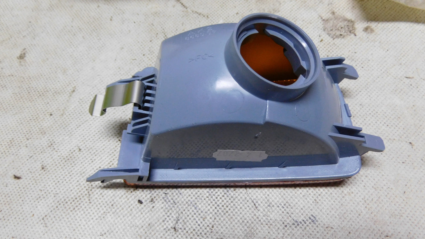 Blinkleuchte Blinker Links gelb 9EL144425001 VW Golf III 1H1 1E7