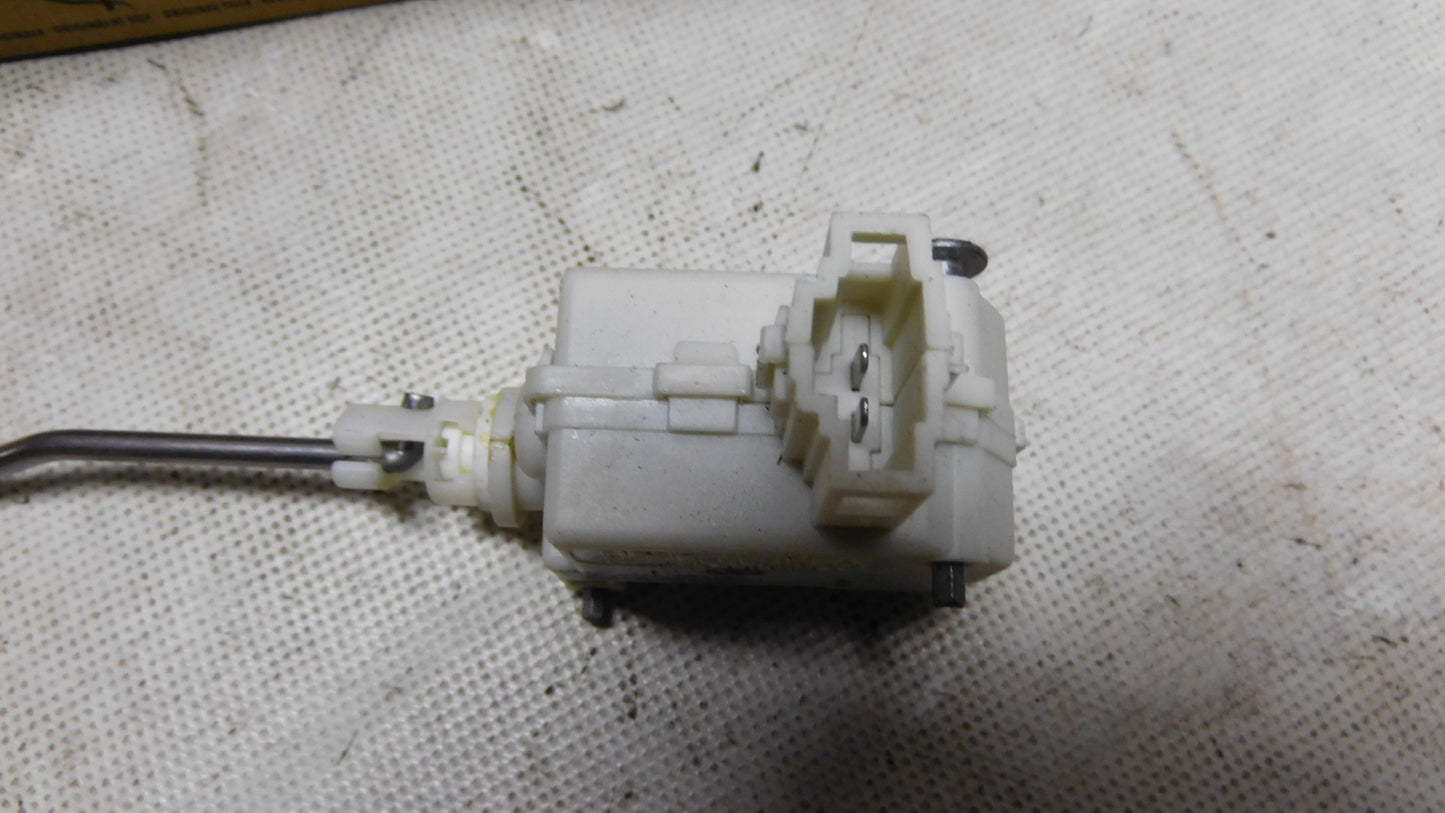 Stellmotor Tankklappe 5K6810773A VW Golf VI 5K