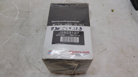 Gelenksatz Antriebswelle radseitig Fahrzeuge mit ABS J2823127 Mazda 323 Premacy