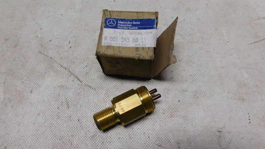 Schalter Differentialsperre A0015456811 Mercedes Benz W631 MB100 LKW 1622