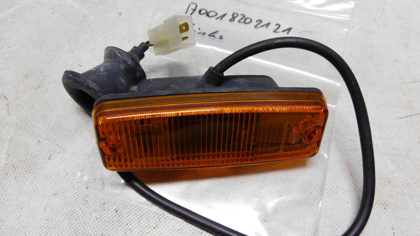 Blinkleuchte links Hella A0018202121 Mercedes Benz NG