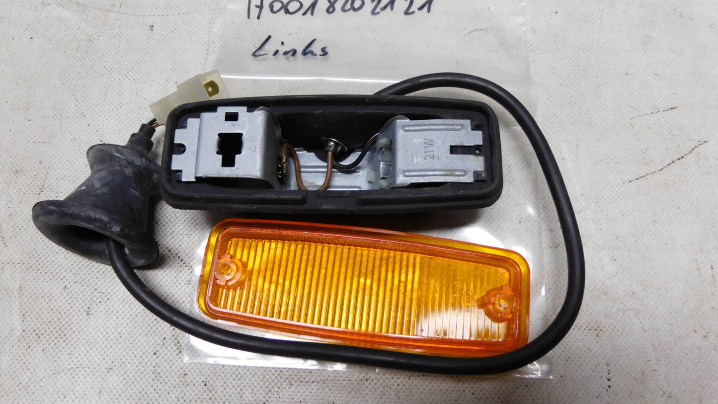 Blinkleuchte links Hella A0018202121 Mercedes Benz NG