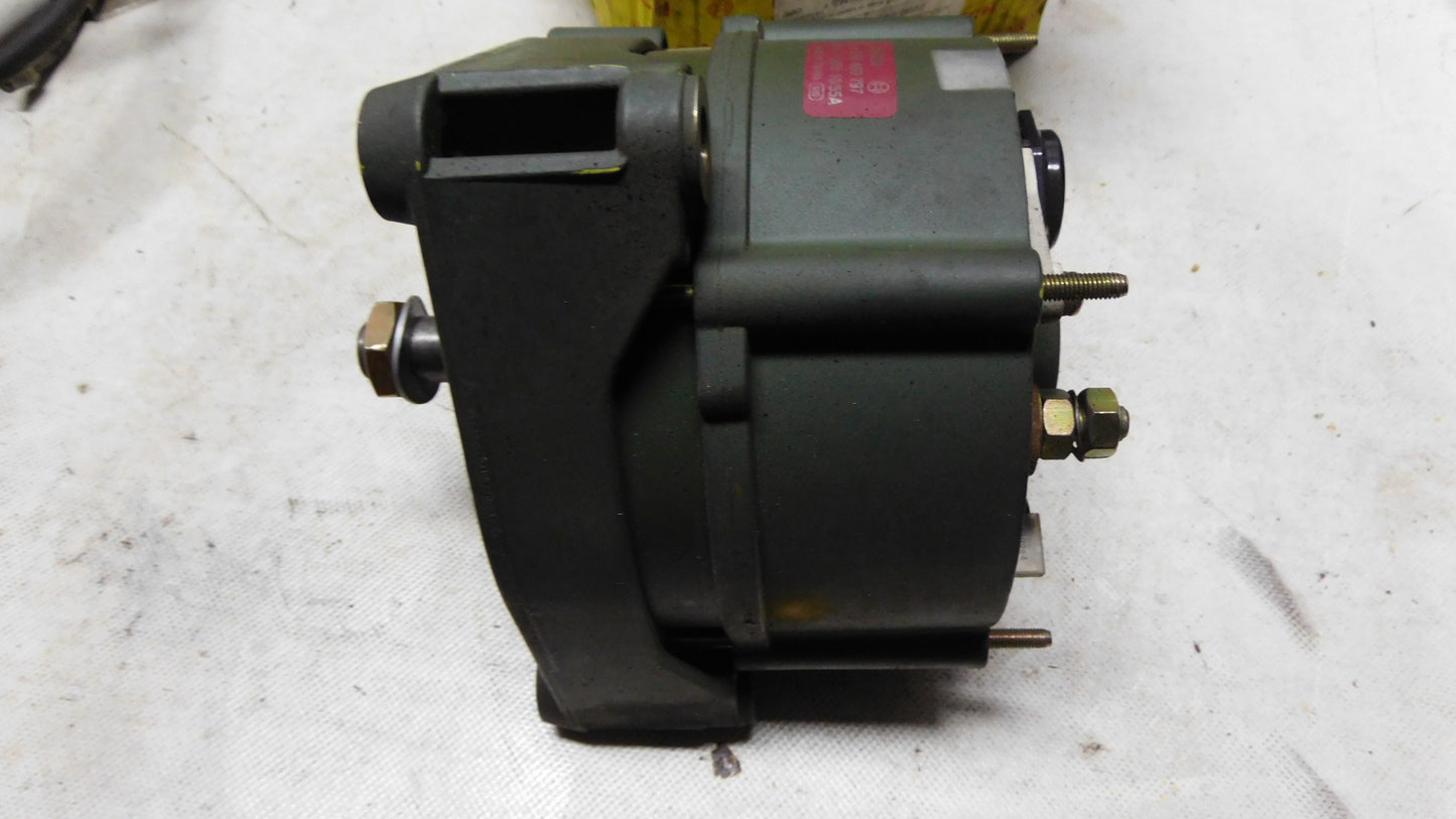 Lichtmaschine 0120469797 Bosch 28V 10/55A KHD MWM