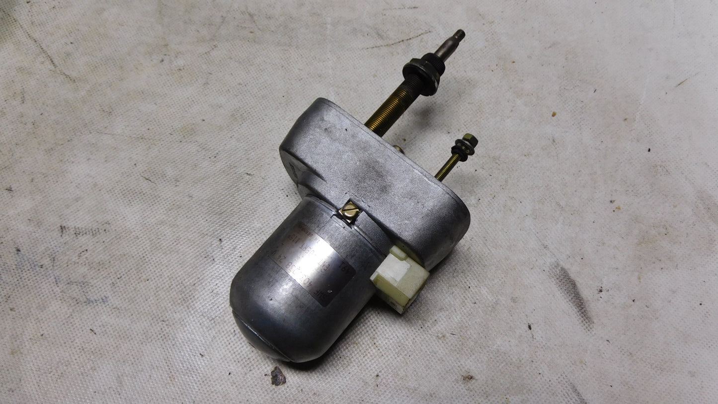 Wischermotor Scheibenwischermotor Getriebemotor 24V DC SWF VALEO NIDEC ITT 403.038