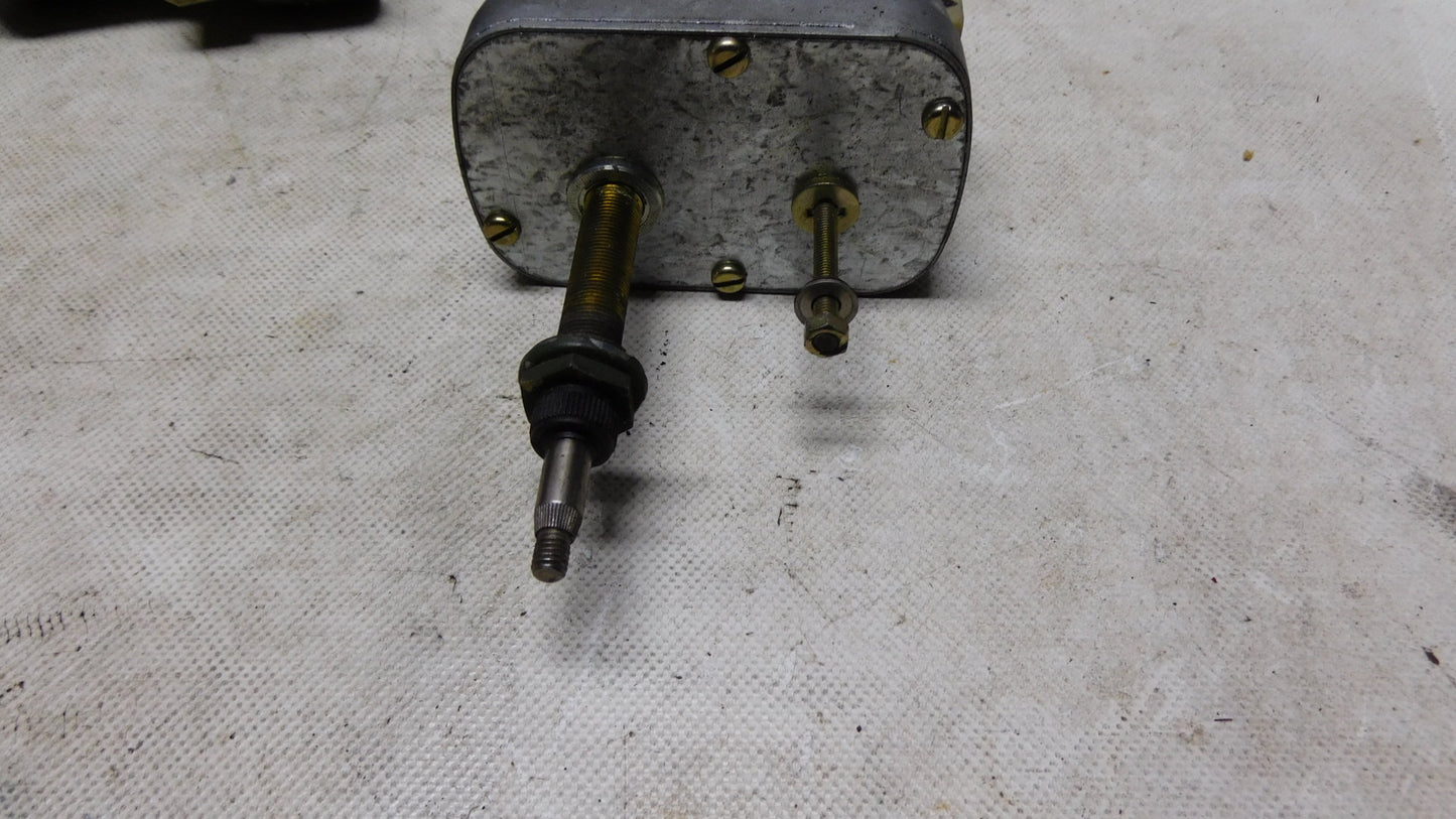 Wischermotor Scheibenwischermotor Getriebemotor 24V DC SWF VALEO NIDEC ITT 403.038