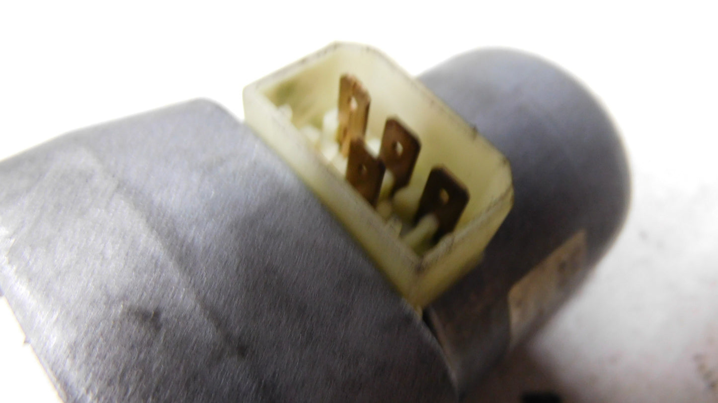 Wischermotor Scheibenwischermotor Getriebemotor 24V DC SWF VALEO NIDEC ITT 403.038