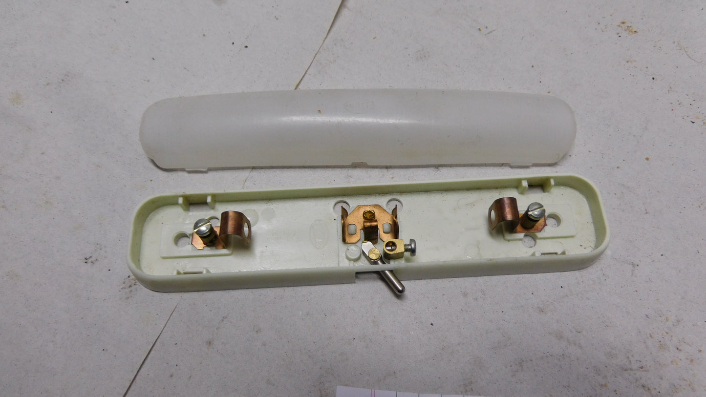 Innenraumleuchte 12V 24V 2JA001330001 Hella Mercedes Benz Liebherr Kögel Same Linde