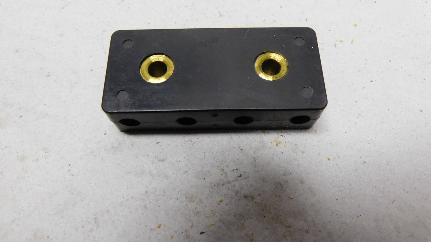 Verteilerleiste 4-polig offen Kabelverbinder A0005460941 Mercedes Unimog U403 404 406 413