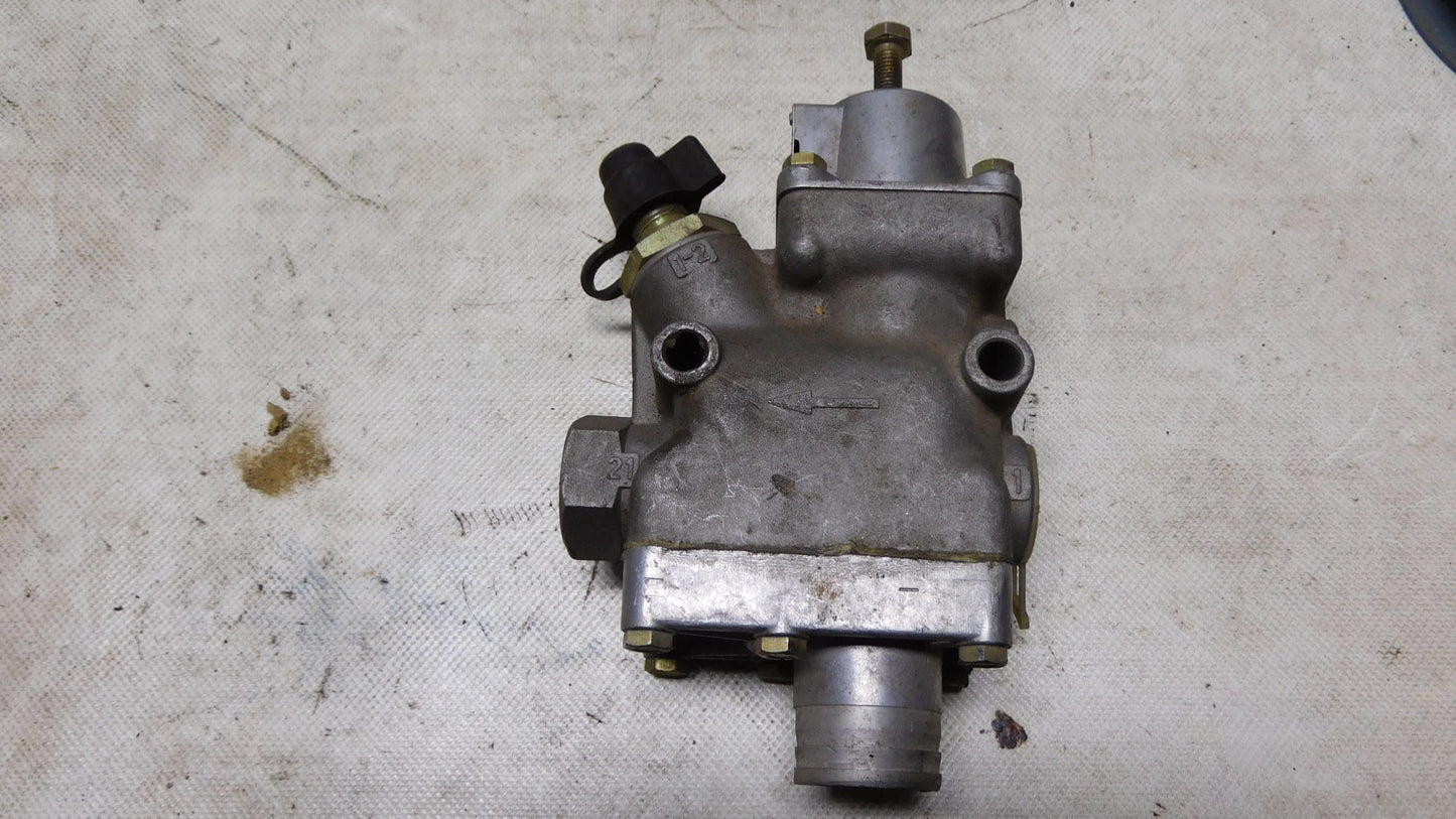 Druckregelventil 18bar 0481042106 Bosch Mercedes Benz Unimog MB-trac