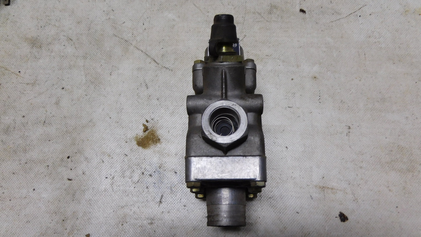 Druckregelventil 18bar 0481042106 Bosch Mercedes Benz Unimog MB-trac