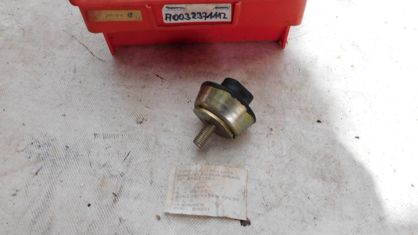 Dämpfungslager Schwingungsdämpfer Kühler A0032371112 Mercedes Benz