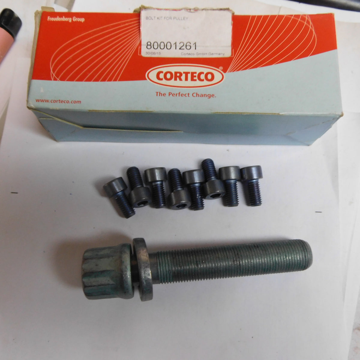 Schraubensatz Riemenscheibe Kurbelwelle 80001261 Corteco Audi A4 A6 A8 Skoda Superb VW Passat B5