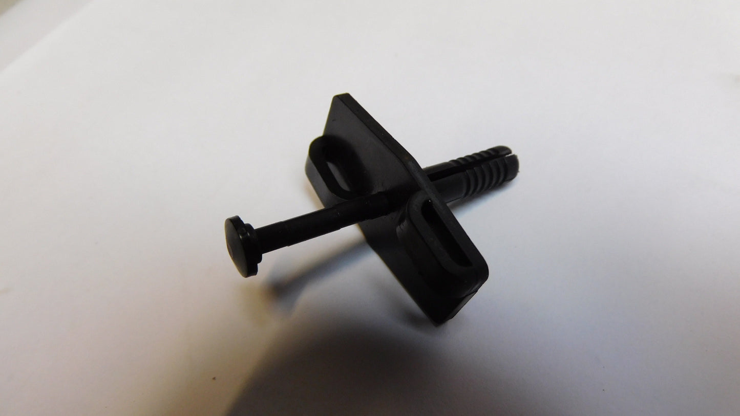 Spreizniet 24 mm A3819900892 Mercedes Benz LKW Baumuster: 649.859 - 649