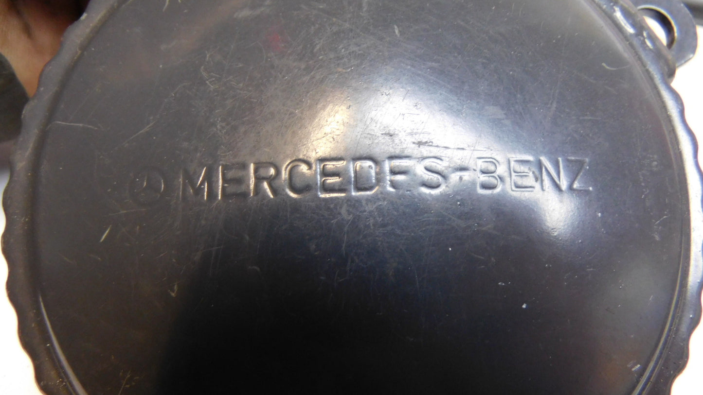 Tankdeckel ohne Lüftung mit Kette 78 mm Mercedes Benz LKW