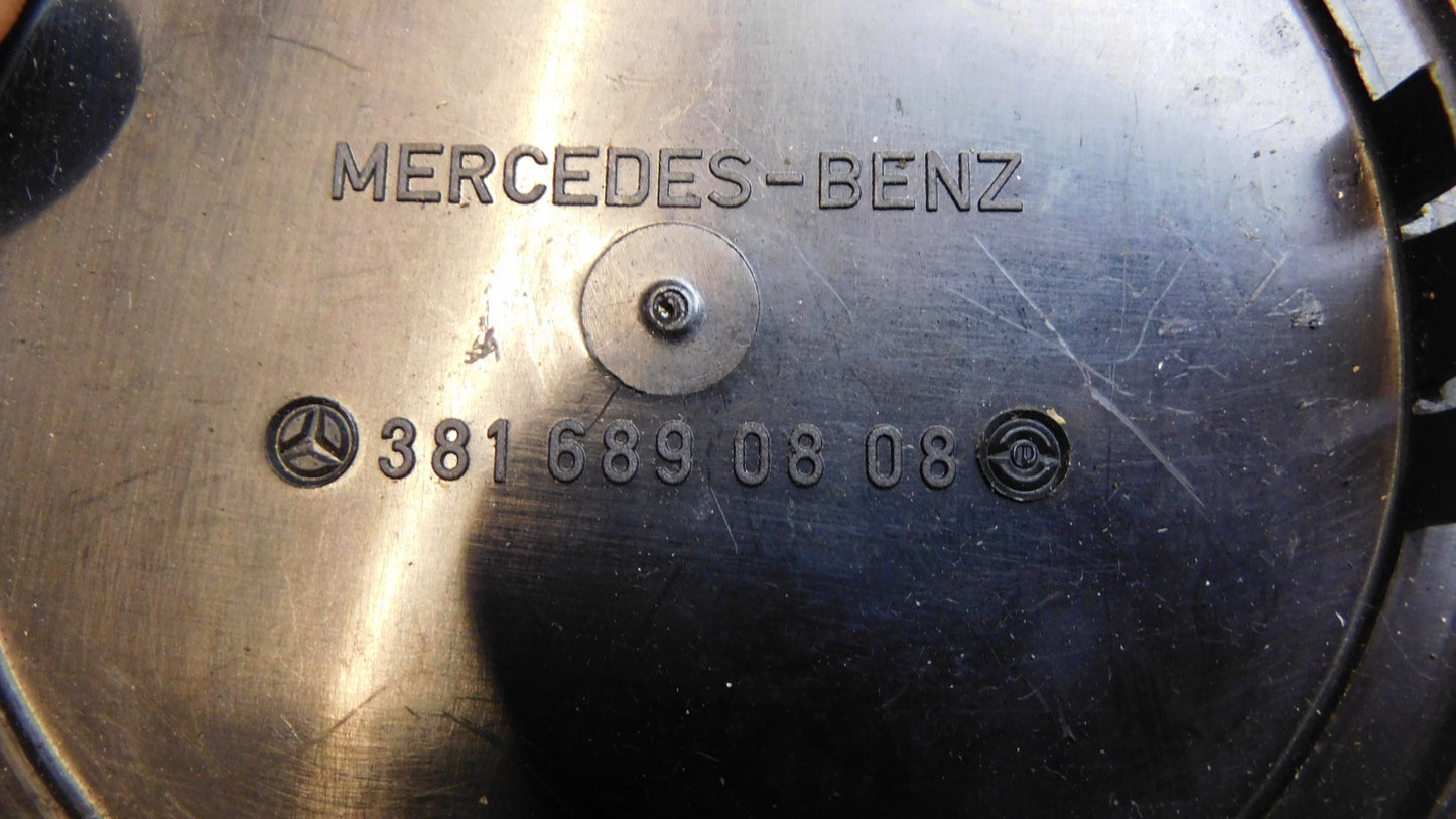 Abdeckung Schließblech Türschloss hinten A3816890808 Mercedes Benz G Modell