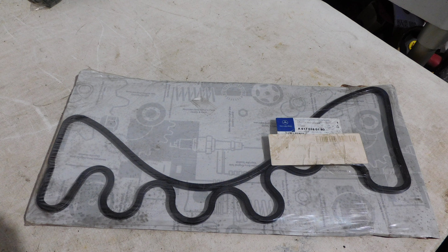 Ventildeckeldichtung Zylinderkopfhaube A6170160180 Mercedes Benz W123 G Modell 300D
