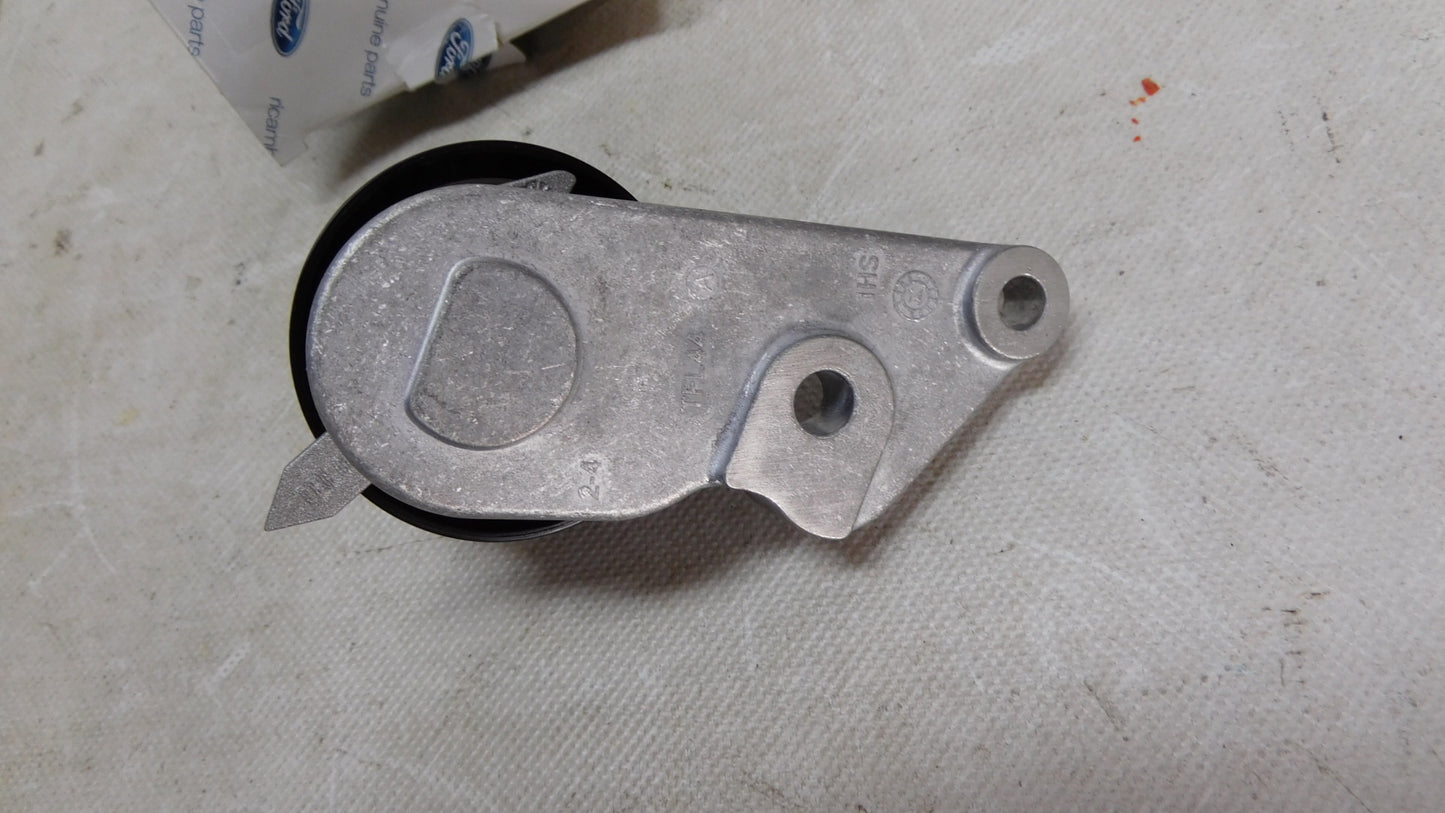 Spanner Spannrolle Zahnriemen 1361840 Ford Fiesta Focus Puma
