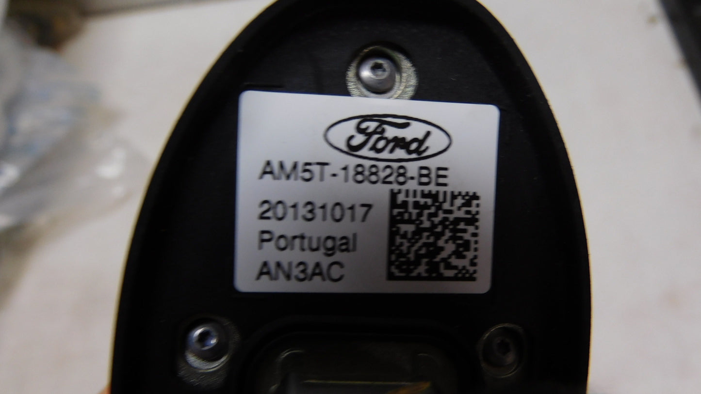 Antenne Antennenfuß 1799356 Ford Focus ?