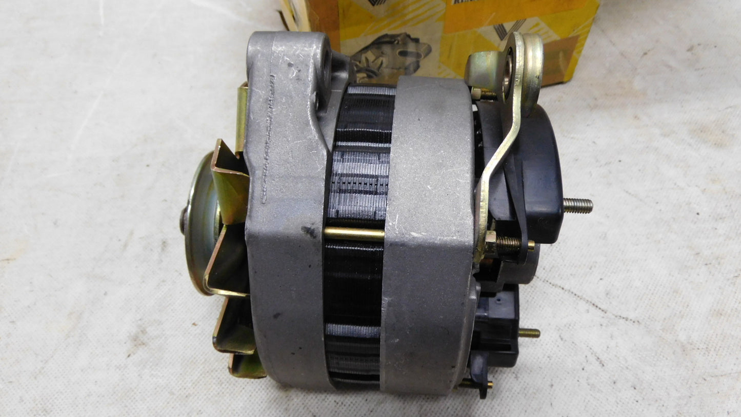 Lichtmaschine A14N70 12V 90A Valeo 7701033071 Renault 30 Alpine A310
