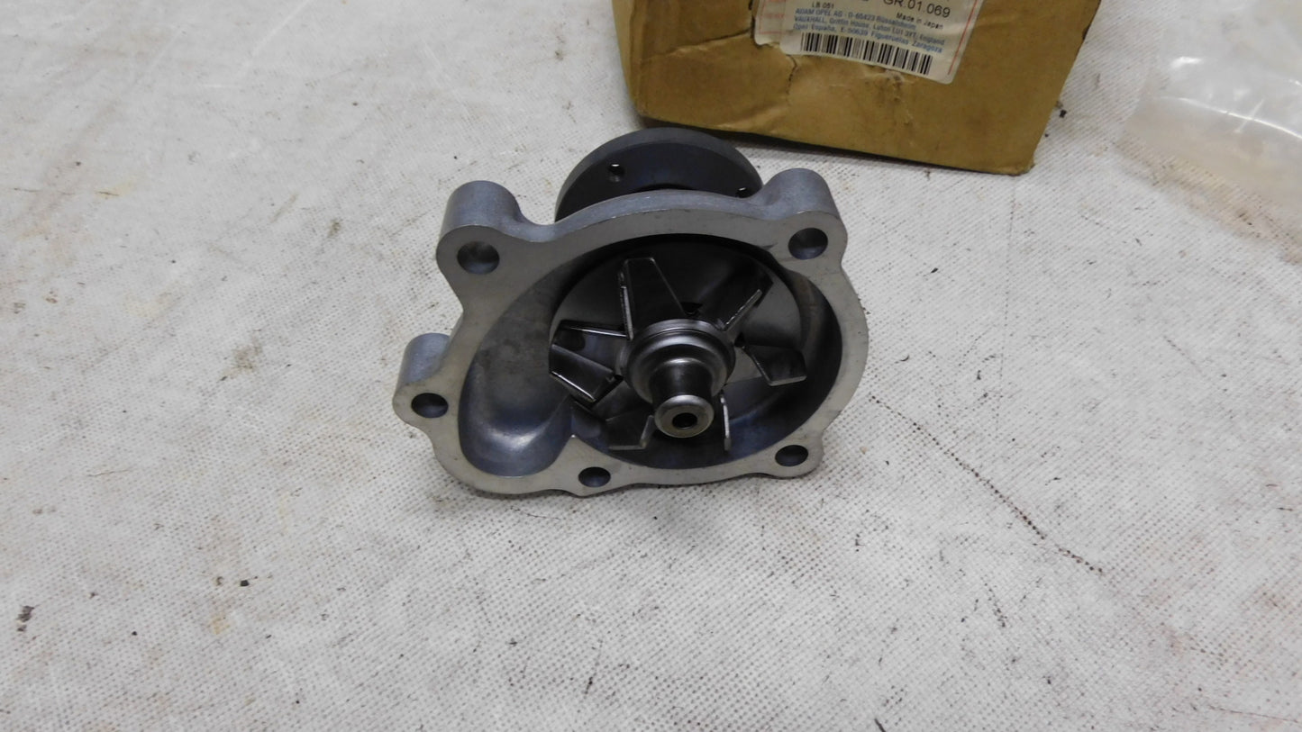 Wasserpumpe 1334052 97110387 Opel Corsa Astra Vectra 1.7 D Diesel Isuzu
