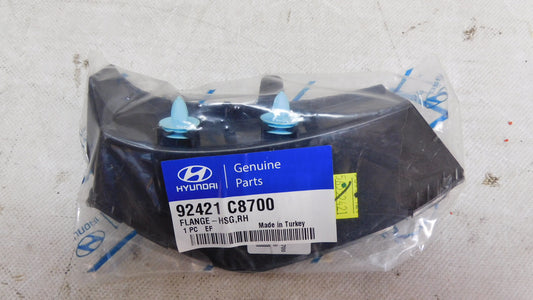 Flange Flansch Rückleuchte 92421C8700 Hyundai I20 Rückleuchte Deckel