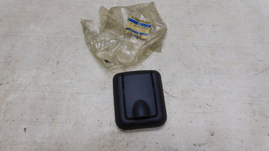 Aschenbecher Mittelkonsole grau 1743159 90435970 Opel Corsa B