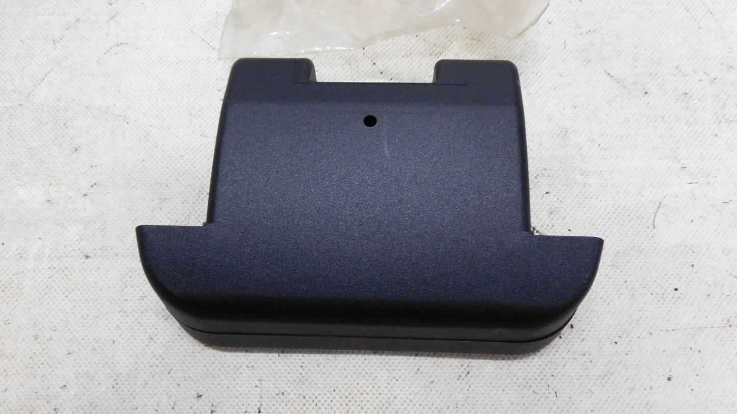 Abdeckung abnehmbare AHK 1736523 90460128 Opel Omega B